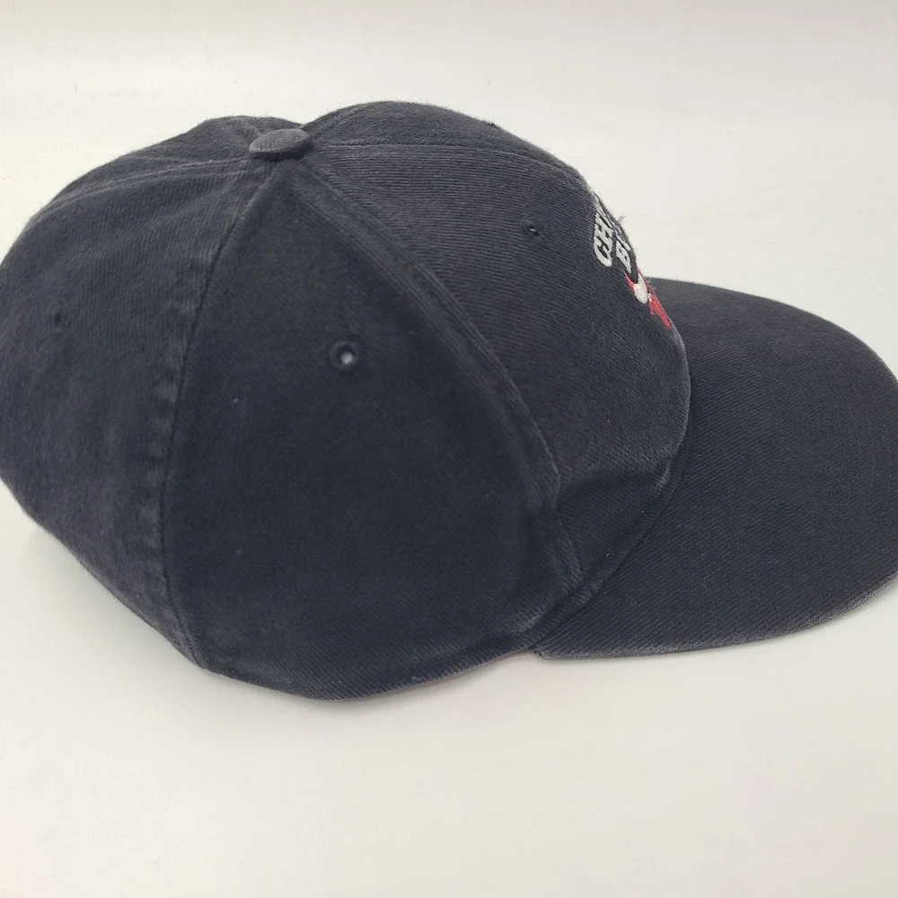Vintage Chicago‎ Bulls Hat Adjustable (Fits Small) Logo 7 Black NBA Basketball